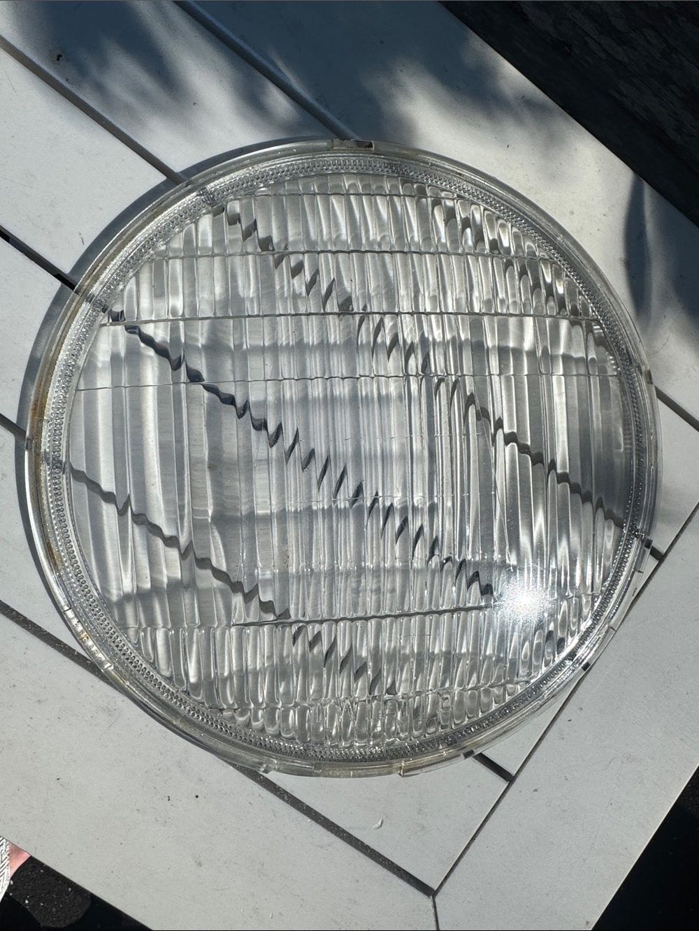 Single 1930’s Twilite 8.75” Chevrolet Clear Vintage Glass Headlamp Cover Ribbed